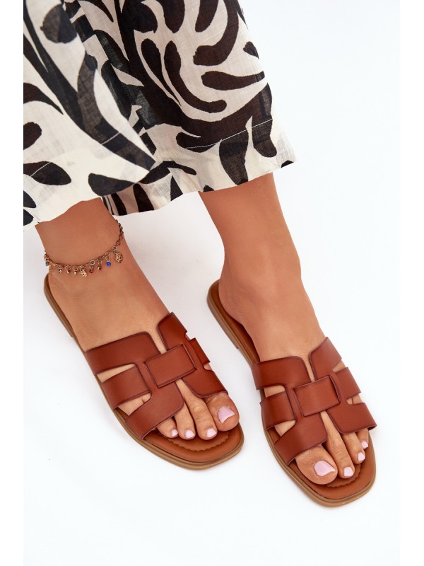 Women's sandals on flat heel Camel Mirona