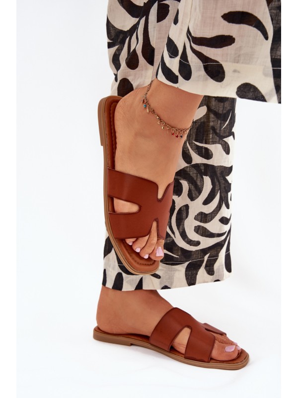Women's Flat Sandals With Cutouts Camel Salyra
