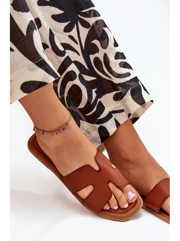 Women's Flat Sandals With Cutouts Camel Salyra