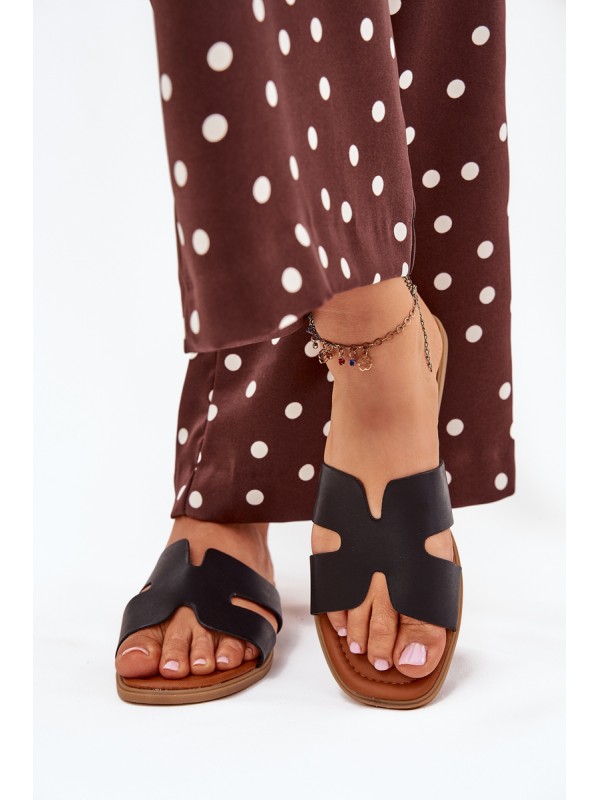 Women's Flat Sandals With Cutouts Black Salyra