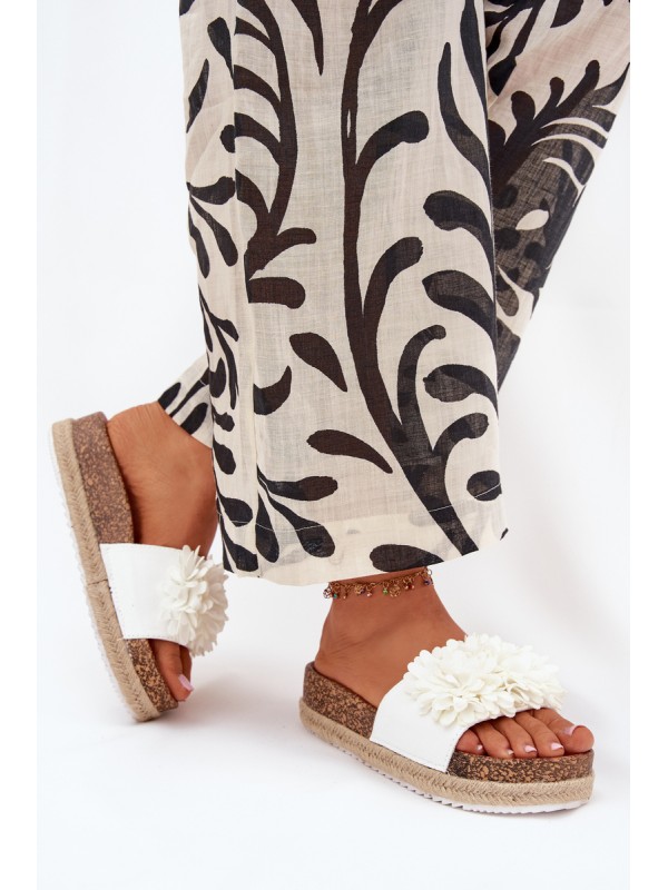 Womens Platform Slippers With Decorative Flowers White Tessara
