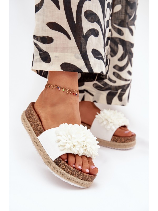 Womens Platform Slippers With Decorative Flowers White Tessara 2