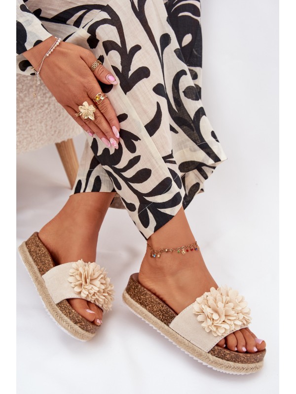 Ladies platform sandals with decorative flowers beige Tessara