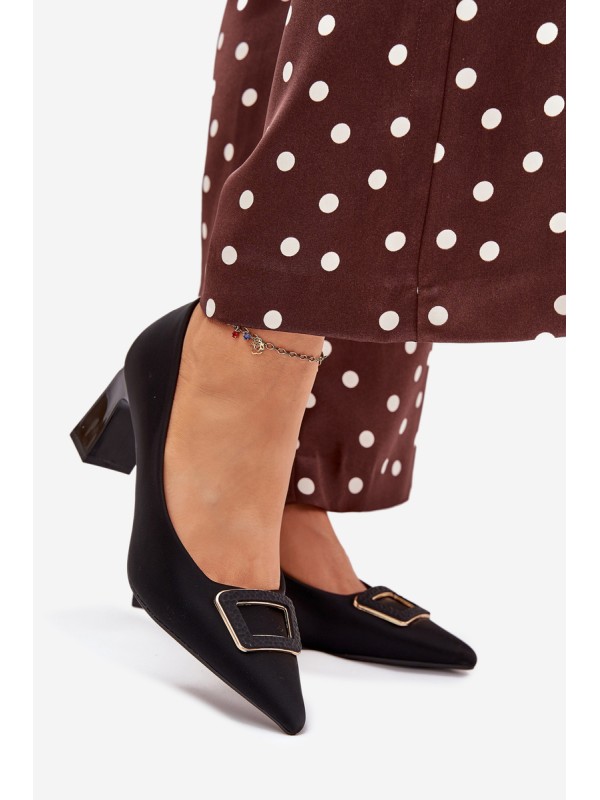 Heels with decorative buckle black Seriva