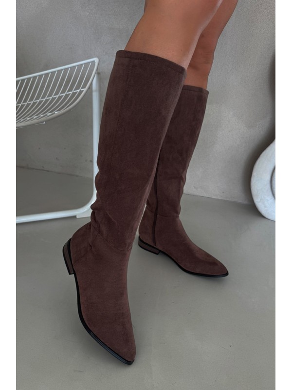 Suede Boots With Flat Heel Brown Eelin