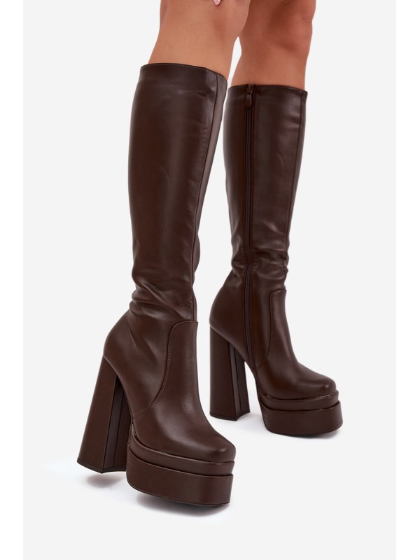 Insulated women's boots on heel and platform chocolate Lysara