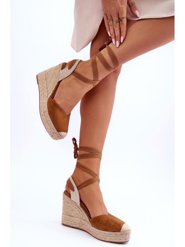 Tied Sandals On A High Wedge Camel Lendy