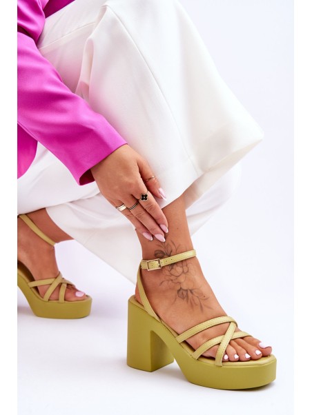 Fashionable High Heels Sandals With Straps Lime Shemira