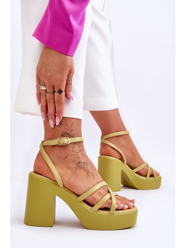 Fashionable High Heels Sandals With Straps Lime Shemira