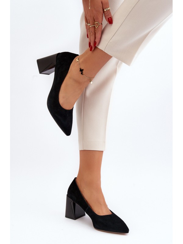 Black Suede Court Shoes with Chunky Heel Alessyndra