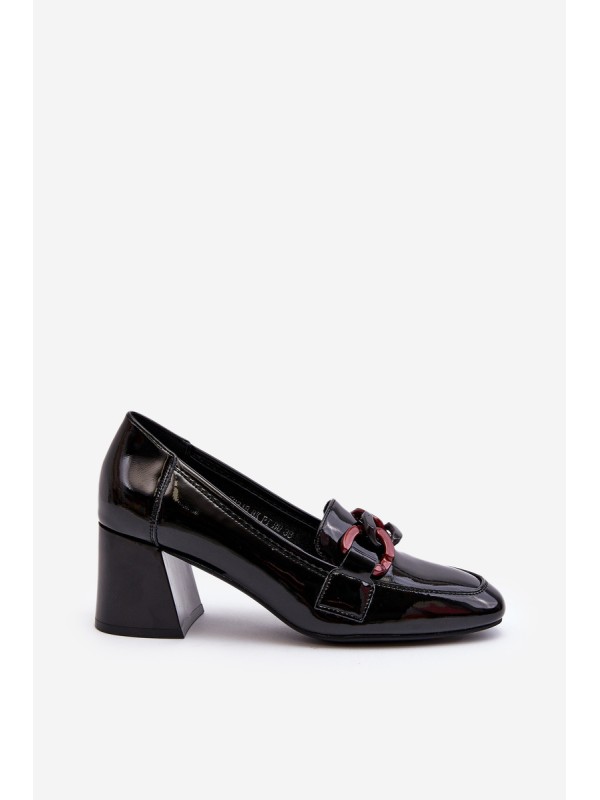 Black Patent Leather Pumps with Chain Paliotte