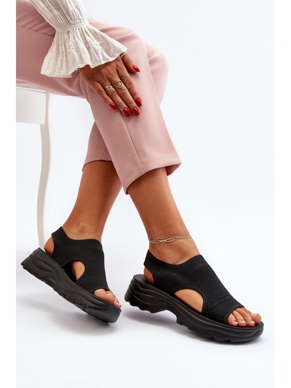 Women's Sport Sandals on Thick Sole Black Deinaleia