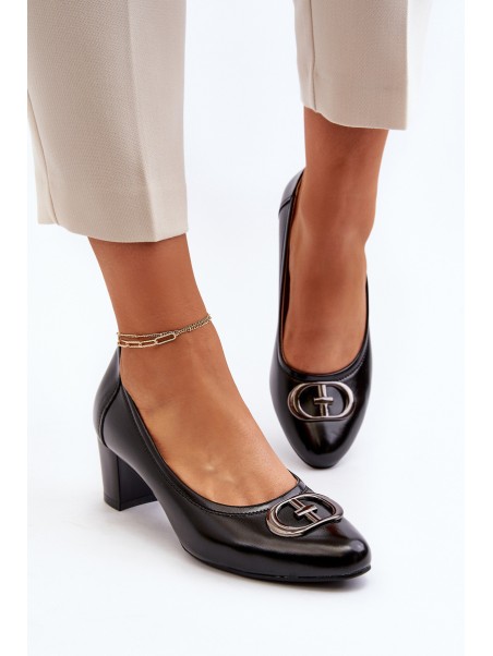 Black low heel pumps with embellishment Aeliris