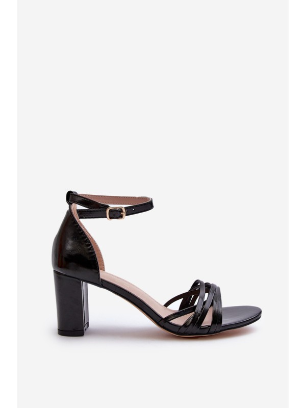 Black Sandals with Straps Enitia