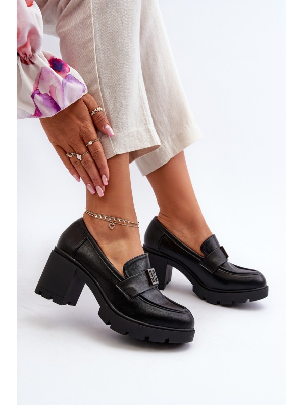 Women's shoes on chunky heel with ornament Black Ranunca 2