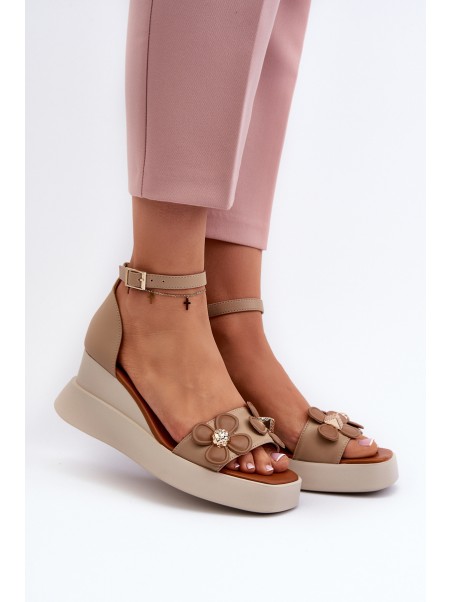 Women's Platform and Wedge Sandals with Flowers Beige Foviana