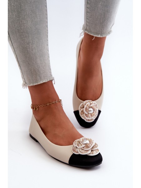 Women's Ballerina Flats in Beige Eco Leather with Decorative Detail Divinella