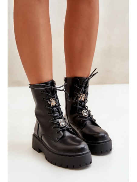 Warm ankle boots workers women's with badges black Avorira