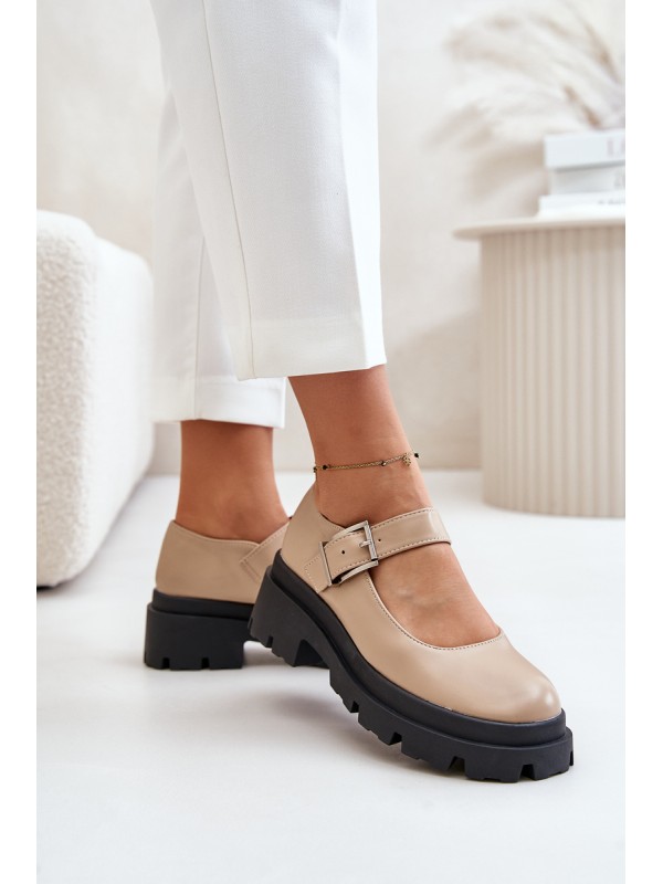 Beige Women's Loafers With Buckle Plikuria
