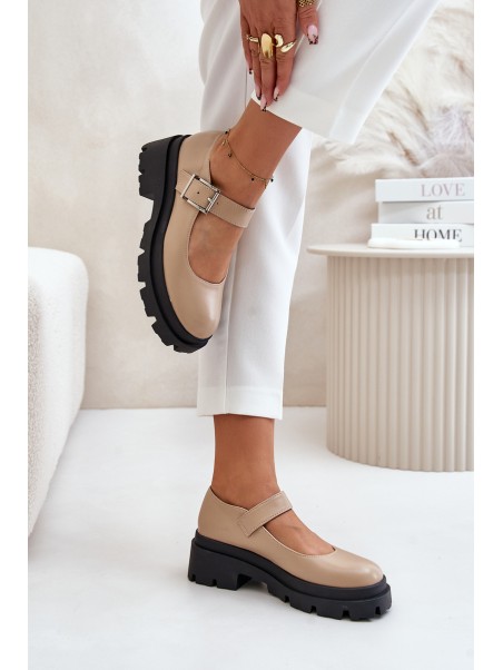 Beige Women's Loafers With Buckle Plikuria