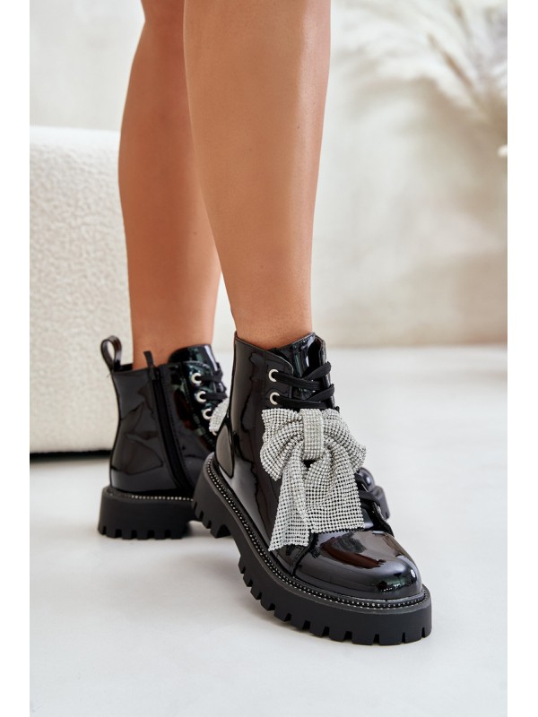Lacquered Ankle Boots With Zip And Decorative Heart Black Obeena