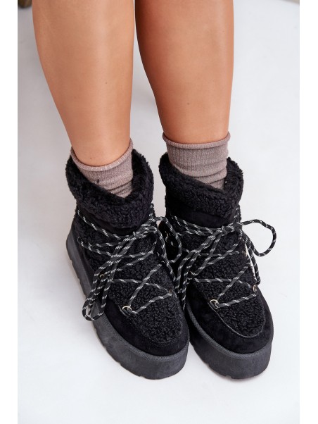 Snow boots on platform with lacing black Izathiel
