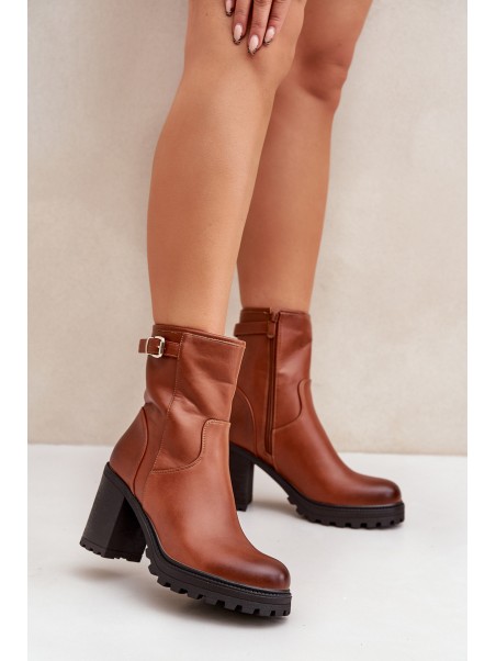 Insulated ankle boots with buckle brown Selavia