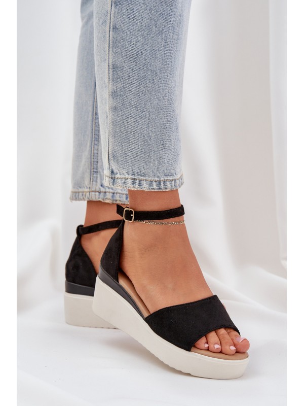 Lightweight platform sandals with a delicate wedge black Gillifia 2