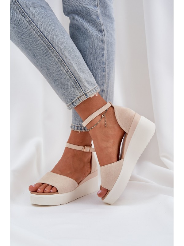Lightweight Platform Sandals With Delicate Wedge Light Beige Gillifia