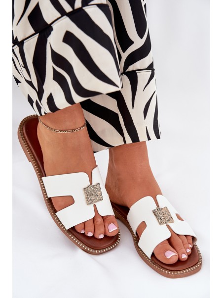 Flat Sliders With Cutouts And Decoration White Bohalis