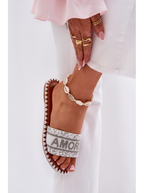 Women Flat Sandals With Decoration White Dorfedi