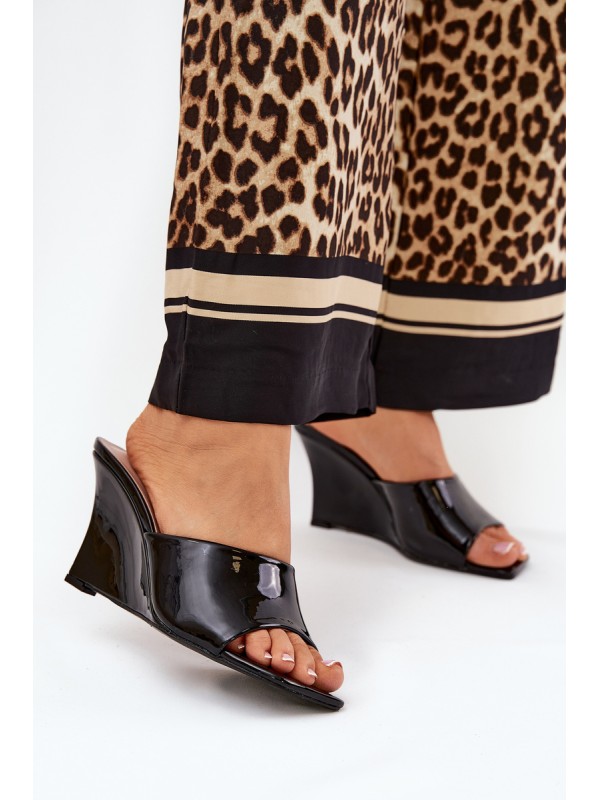 Lacquered Women's Wedge Sandals Black Nelithin
