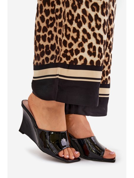 Lacquered Women's Wedge Sandals Black Nelithin