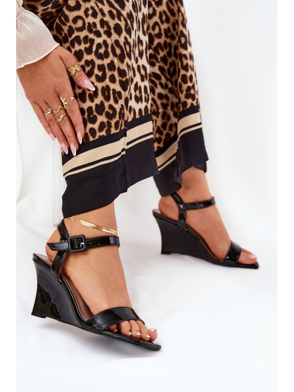 Lacquered Women's Wedge Sandals Black Vliraya