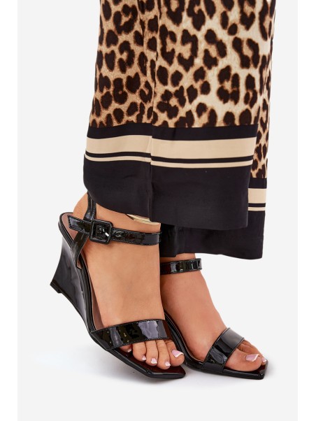 Lacquered Women's Wedge Sandals Black Vliraya