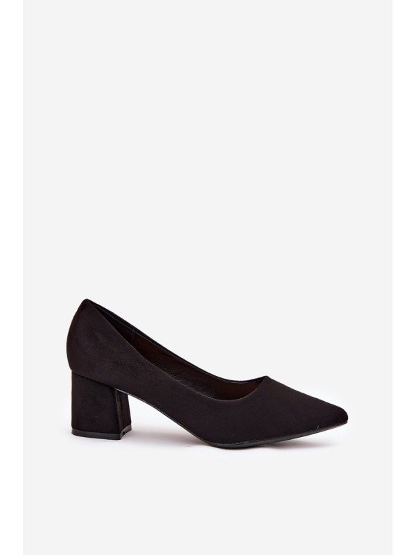 Women's pointed toe pumps on a heel black Merinette