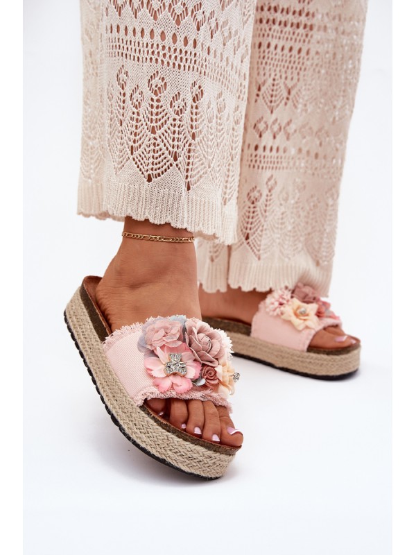 Ladies Platform Sandals With Braiding And Flowers Pink Chellia