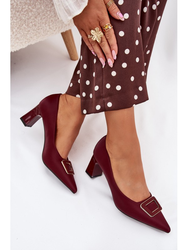 Heels With Decorative Buckle Burgundy Seriva