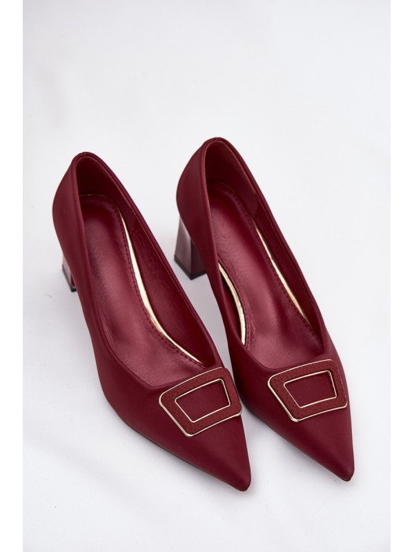 Heels With Decorative Buckle Burgundy Seriva
