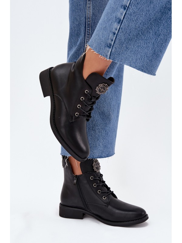 Low Women's Ankle Boots With Flat Heel With Decorative Detail Insulated Black Cylira 2