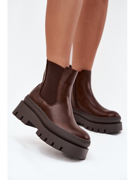 Insulated women's ankle boots on platform chocolate Ismira