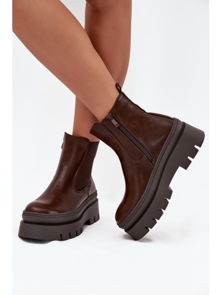 Insulated women's ankle boots on platform chocolate Ismira