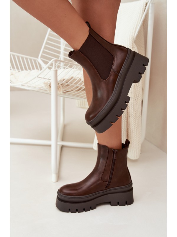 Insulated women's ankle boots on platform chocolate Ismira