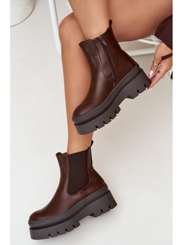 Insulated women's ankle boots on platform chocolate Ismira