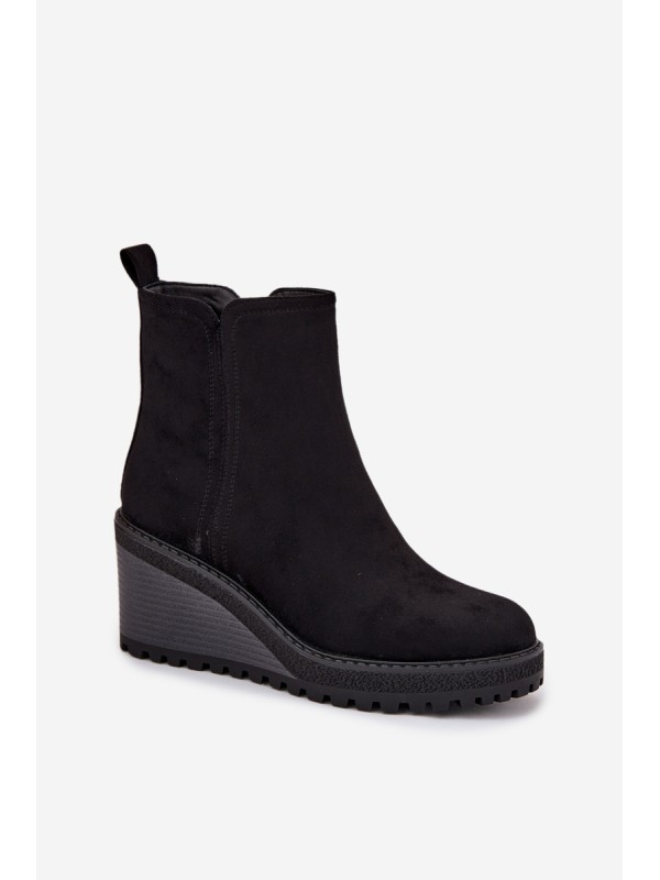 Insulated Ankle Boots On Wedge Made Of Eco Suede Black Mavona