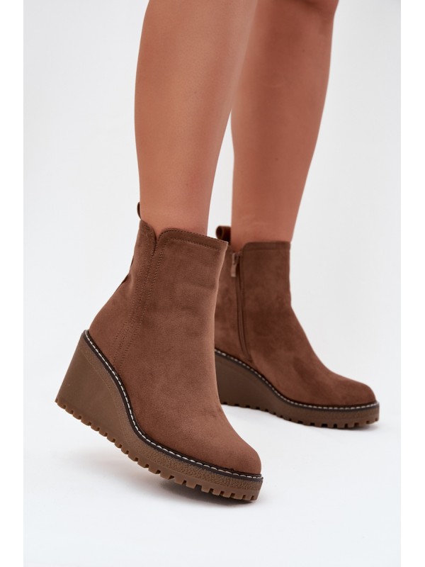 Insulated wedge boots made of eco-suede brown Mavona