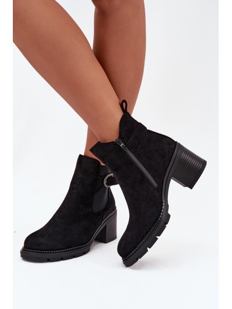 Insulated women's ankle boots with a decorative buckle black Melara