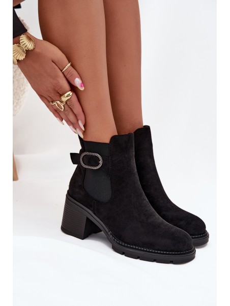 Insulated women's ankle boots with a decorative buckle black Melara