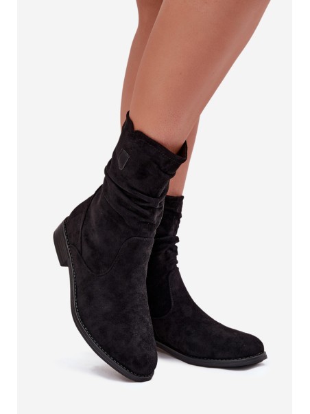 Insulated Women's Booties With Wrinkled Shaft On Flat Heel Krisia