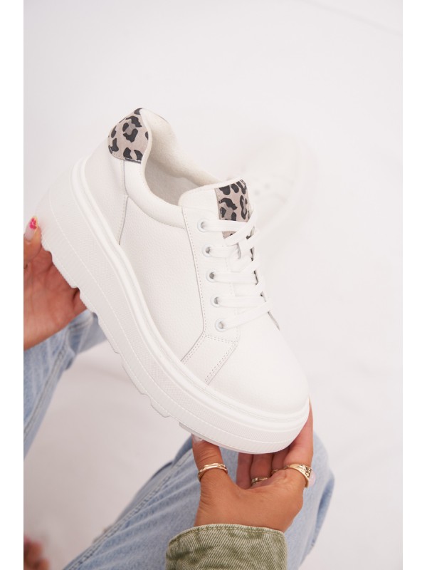 Leather Women's Sneakers on Platform Panterka Vinceza 89144 White